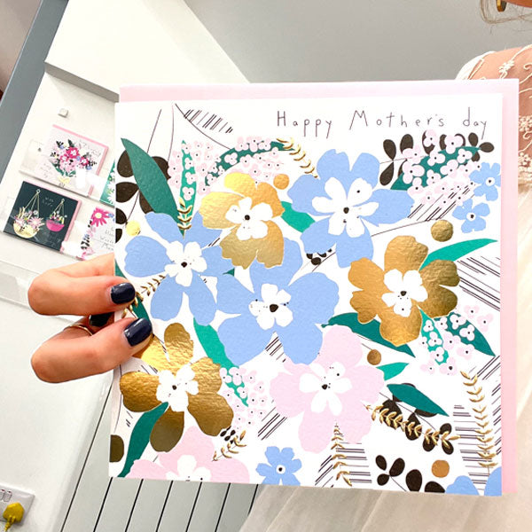 How to design a floral greeting card range?